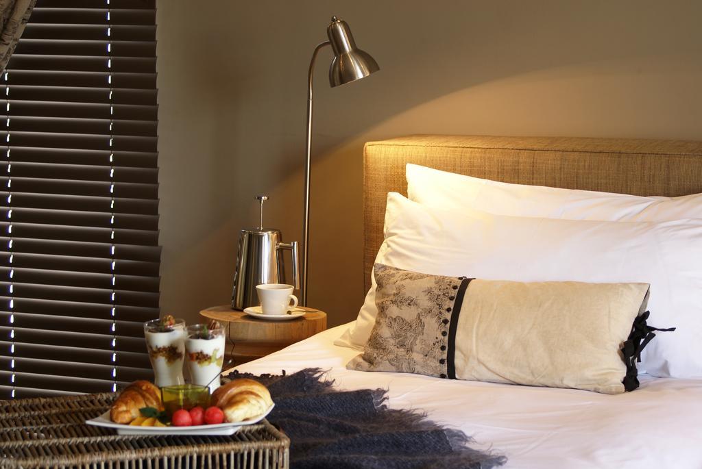 Village Executive Suites Windhoek Exteriör bild